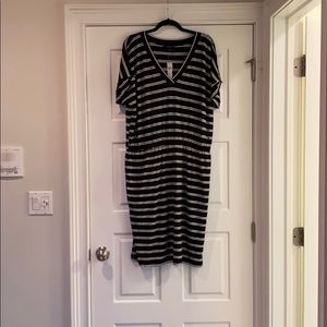 Banana Republic T-shirt dress